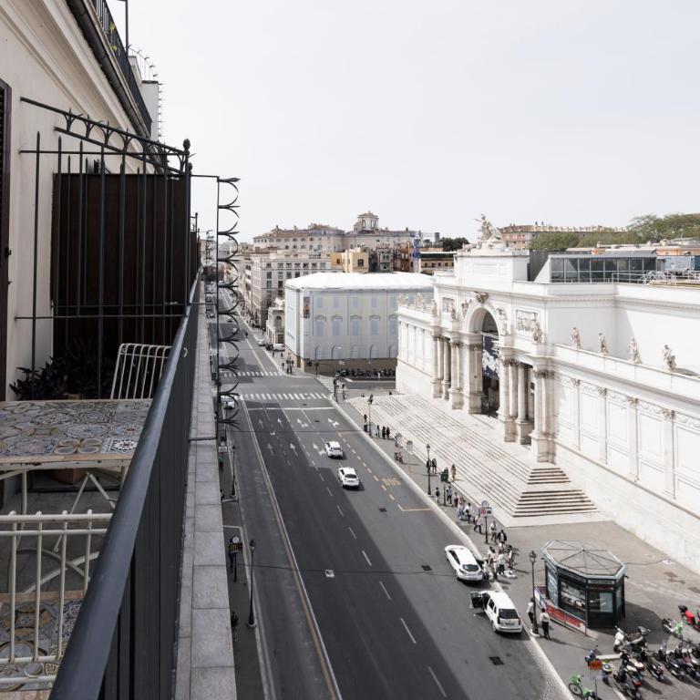 Glam Luxury Rome - Suite con Balcone - 35