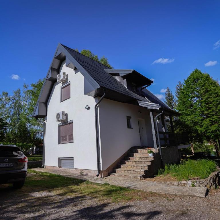 Apartman Babić - Two-Bedroom House - 6