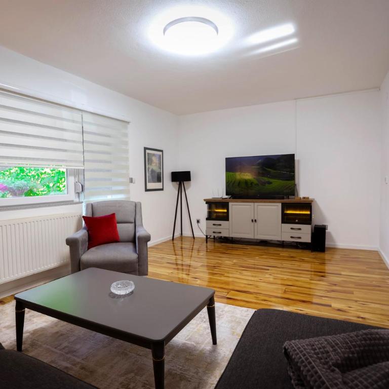 Apartman Babić - Two-Bedroom House - 11