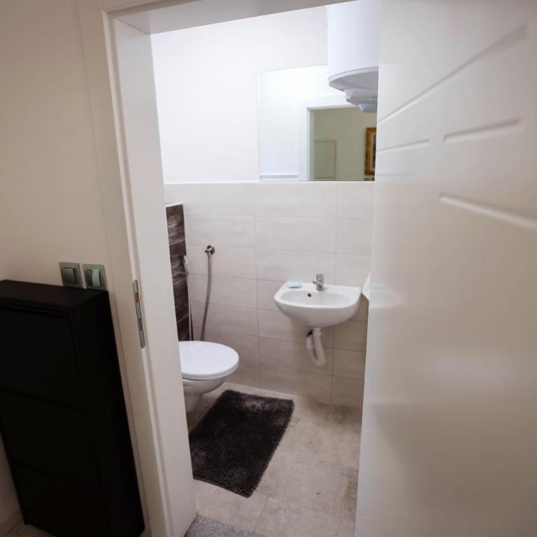 Apartman Babić - Two-Bedroom House - 31