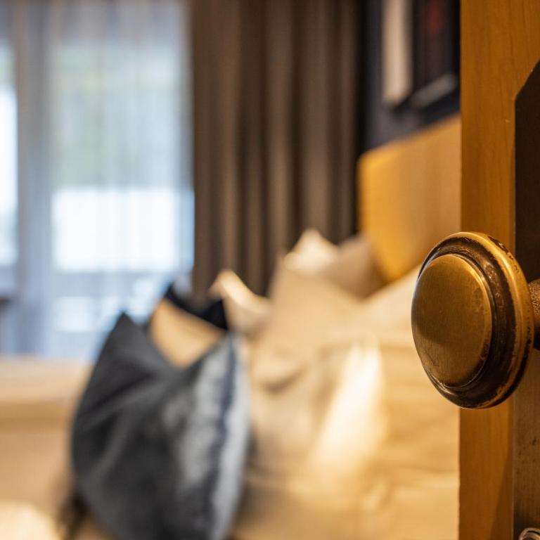 Hotel Königssee - Doppelzimmer mit Balkon - 3