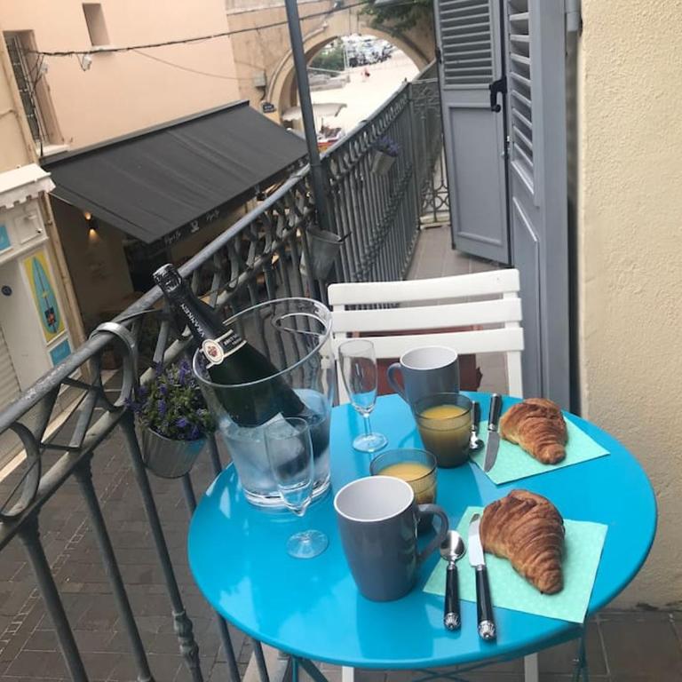CHeZ FANNY - Ravissant 2 pièces avec balcon - Appartamento con 1 Camera da Letto - 1