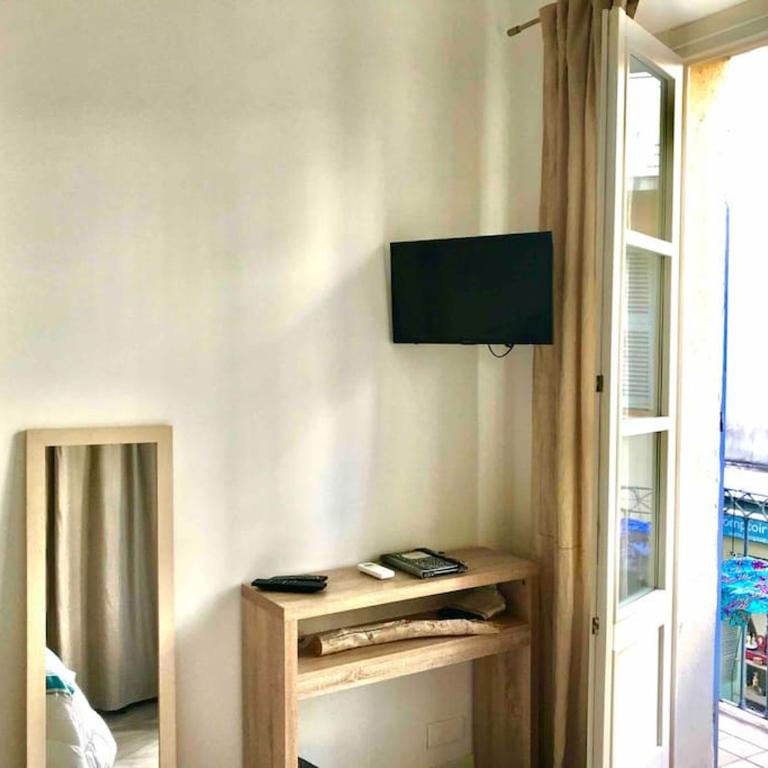 CHeZ FANNY - Ravissant 2 pièces avec balcon - Appartamento con 1 Camera da Letto - 24