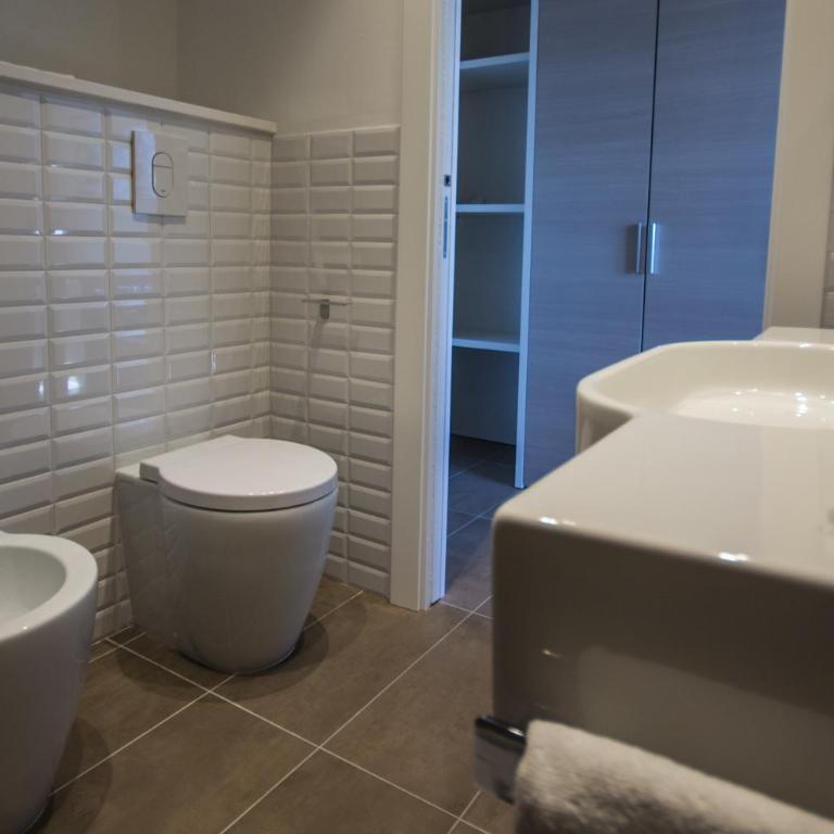 Il Gallo Bianco - Executive Double Room with Balcony - 15