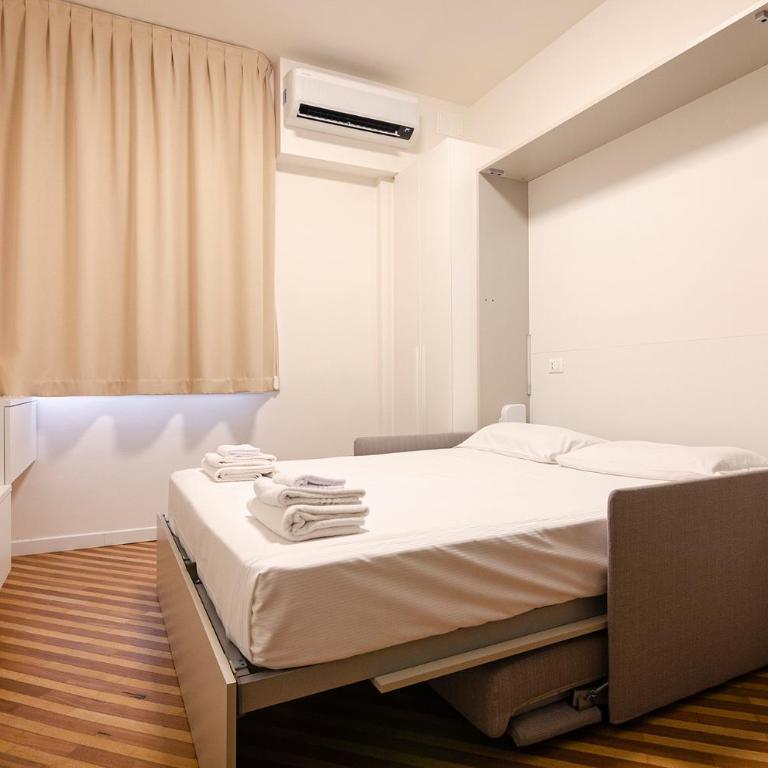 UGO BASSI LUX apartment - Superior Studio - 13