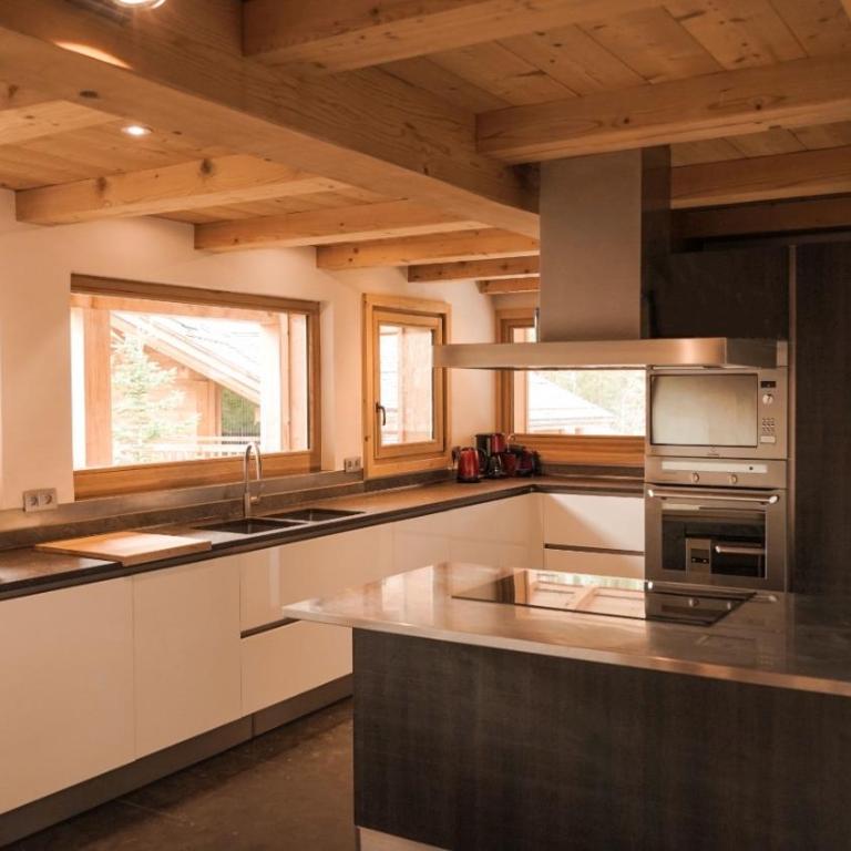 Chalet Isabelle Mountain lodge 5 stars 6 bedroom en suite sauna spa inox - Chalet - 68