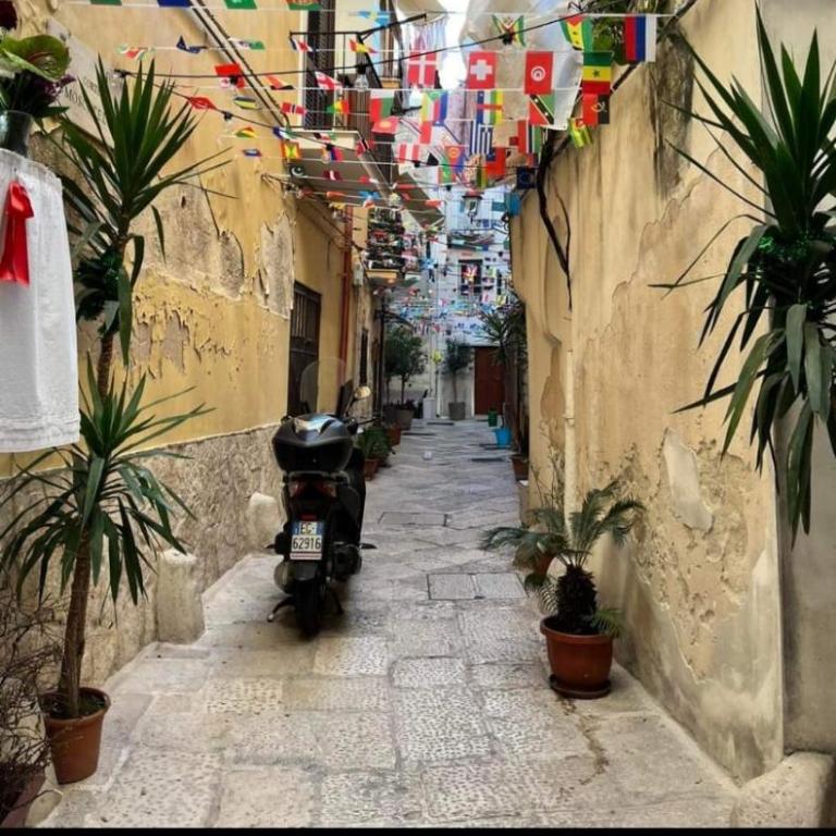 Palazzo in Corte - Nel cuore di Bari - Appartamento con 2 Camere da Letto - 28