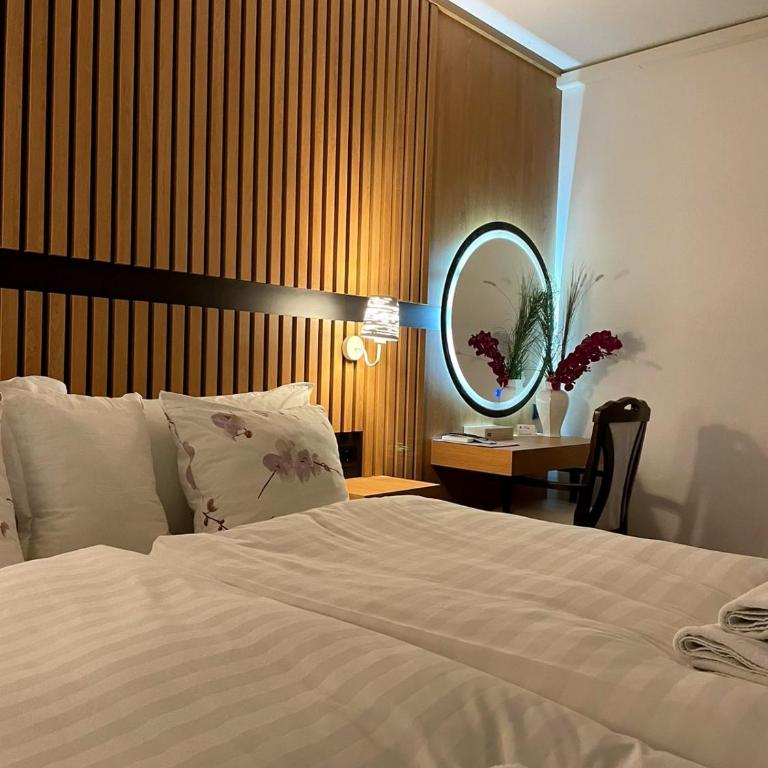 Swiss Plus Hotel - Double Room - 3