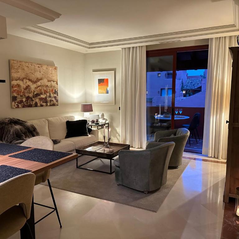 Havsutsikt - penthouse 200 m från stranden - Elviria - Apartamento de 2 dormitorios con terraza y vistas al mar - 27