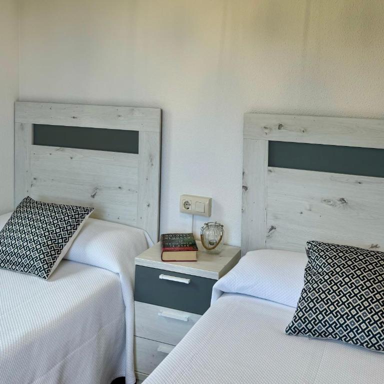 Apartamentos Santa Marina - Two-Bedroom Apartment - 41