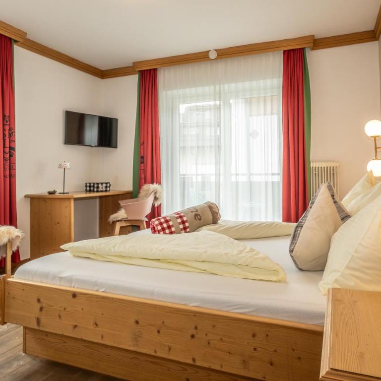 Mara's Little Boutique Sleepover - Budget Holiday Home - Doppelzimmer mit Balkon - 2