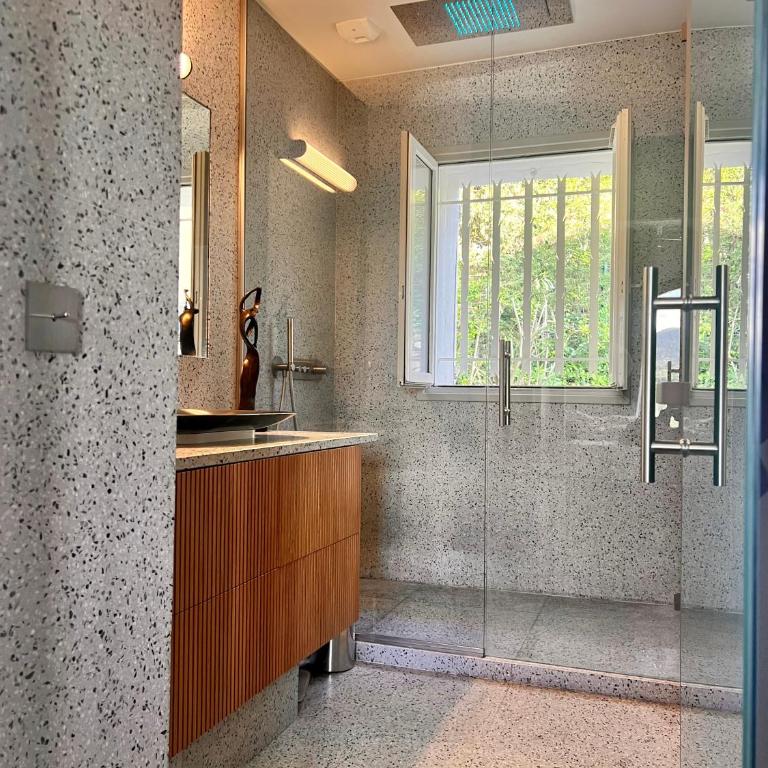 Villa familiale avec vue imprenable - Ferienhaus - 46