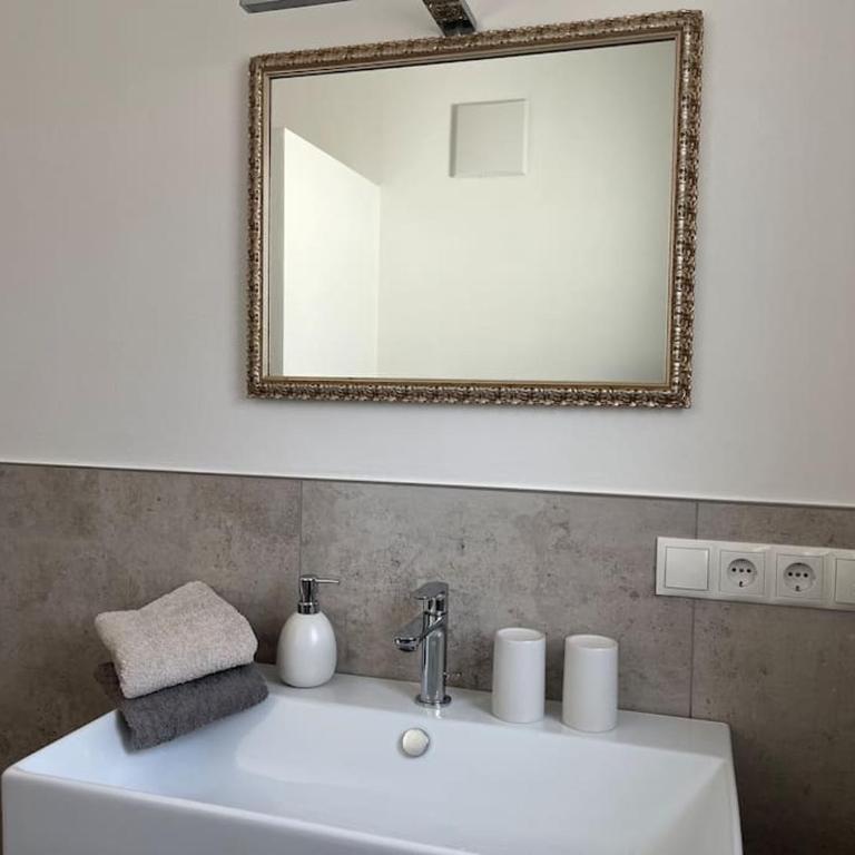 Haus Hafner Sonniges Apartment - Two-Bedroom Apartment - 14