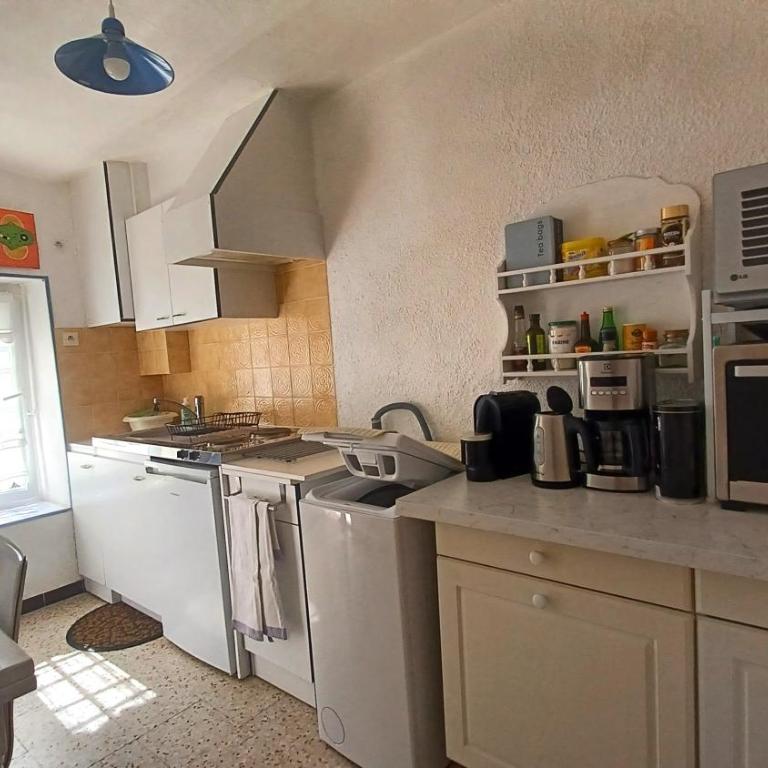 La cigale - Studio Supérieur - 25
