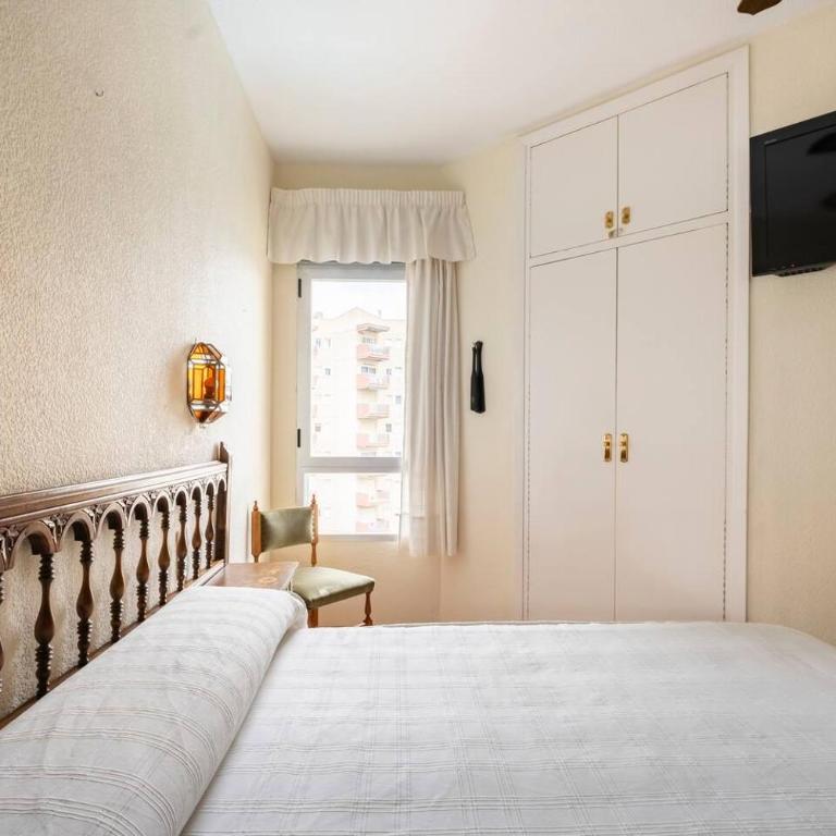 Góndolas 1ª línea playa Almuñécar - Apartamento de 1 dormitorio - 15