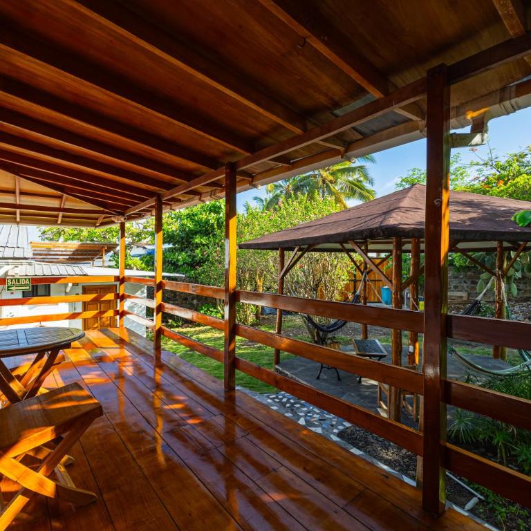 La Peregrina Galapagos B&B - Habitación Triple - 16