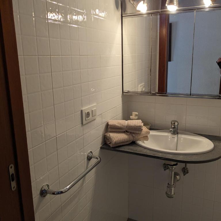 Apartamento Los Juncos - 50m playa - Sólo familias - Parking gratuito - WIFI - TV 55" 4K - PS5 - Apartamento de 3 dormitorios - 26