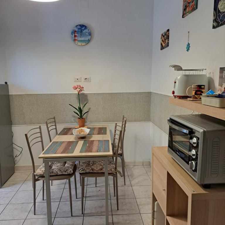 Holidays at the Dock - Fiumicino Airport - Appartamento con 2 Camere da Letto - 40