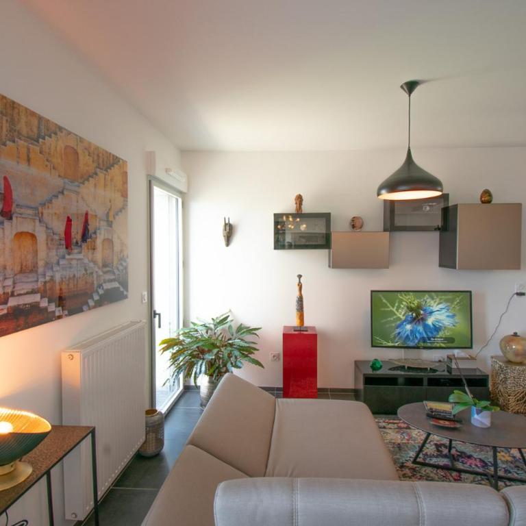 Appartement 90m2-Roof Top privé 100m2-Parking privé-Clim mobile - Penthouse-Apartment - 8