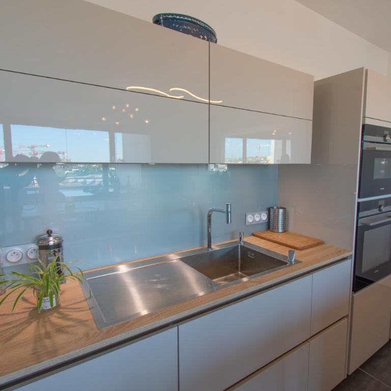 Appartement 90m2-Roof Top privé 100m2-Parking privé-Clim mobile - Penthouse-Apartment - 18