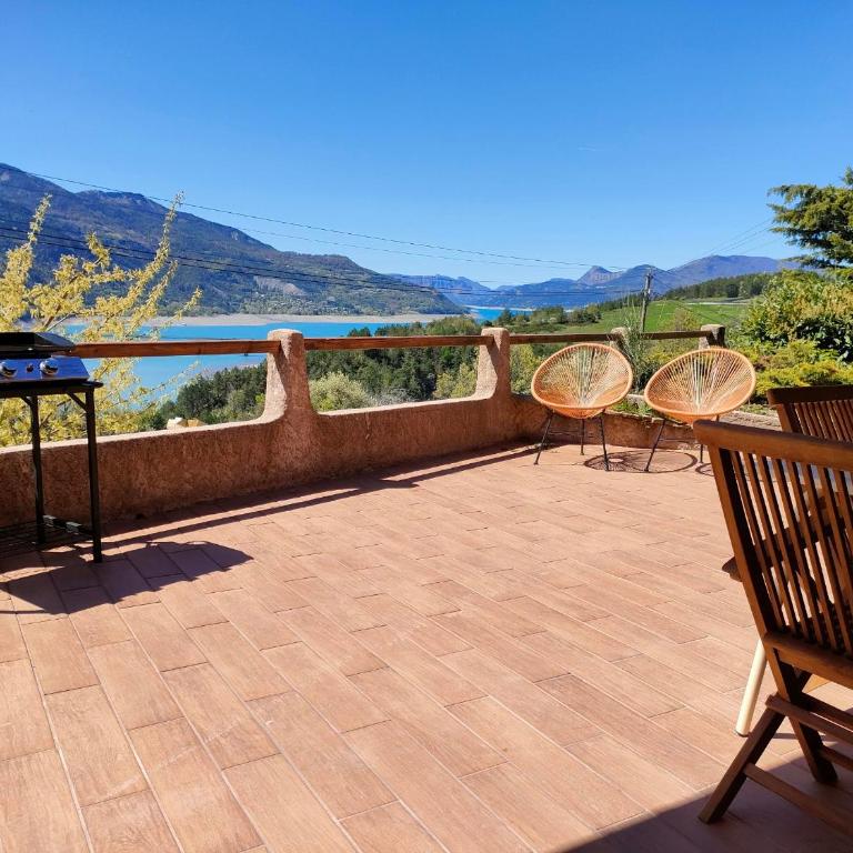 Le Panoramique du Plongeoir - T4 spacieux de 90m2 avec grande terrasse vue sur le lac de Serre Ponçon - Appartement 3 Chambres - 21