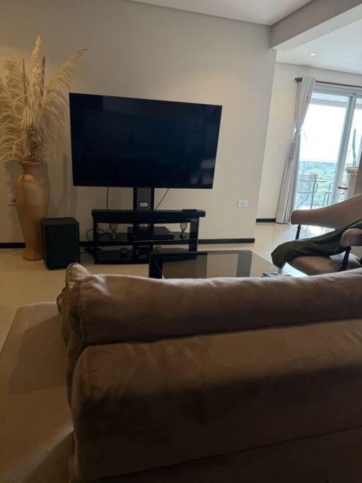 Apto Lujoso, piscina climatizada, jacuzzi, gym Piso 16 - Apartamento de 2 dormitorios - 18