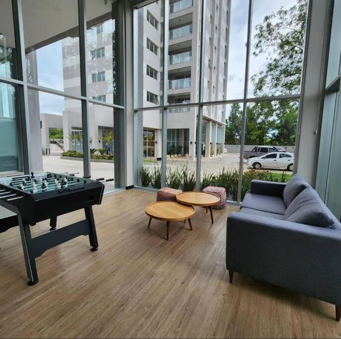 Apto Lujoso, piscina climatizada, jacuzzi, gym Piso 16 - Apartamento de 2 dormitorios - 35