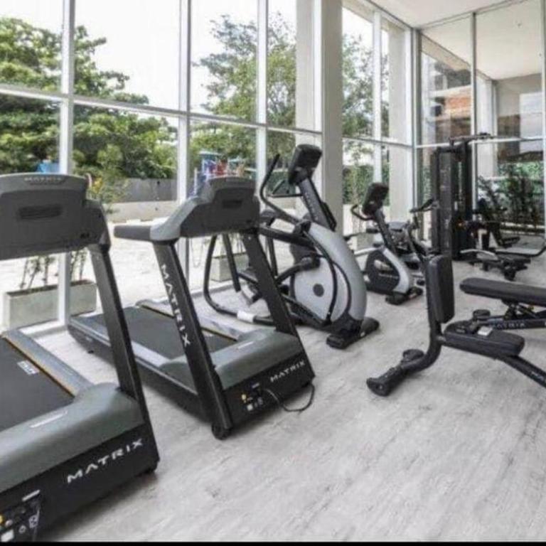 Apto Lujoso, piscina climatizada, jacuzzi, gym Piso 16 - Apartamento de 2 dormitorios - 40