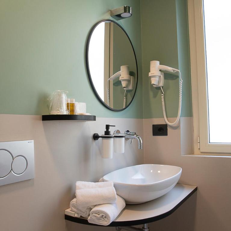 Hotel Bolivar - Camera Singola con Bagno - 3