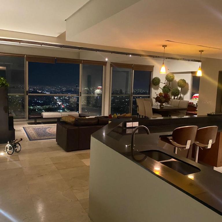 Departamento de Lujo en Chipinque. La mejor vista. - Two-Bedroom Apartment - 1