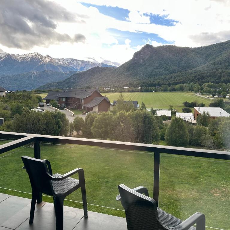 Departamento en Arelauquen con excelentes vistas, San Carlos de Bariloche - Apartamento - 1