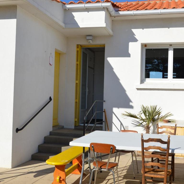 Maison de vacances à 1200m de la plage, animaux admis - FR-1-323-535 - Casa - 3
