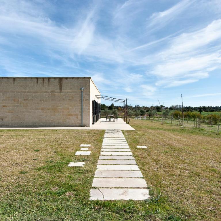 Agrihouse Fronte mare Torre dell'Orso - Villa con Vista Giardino - 6