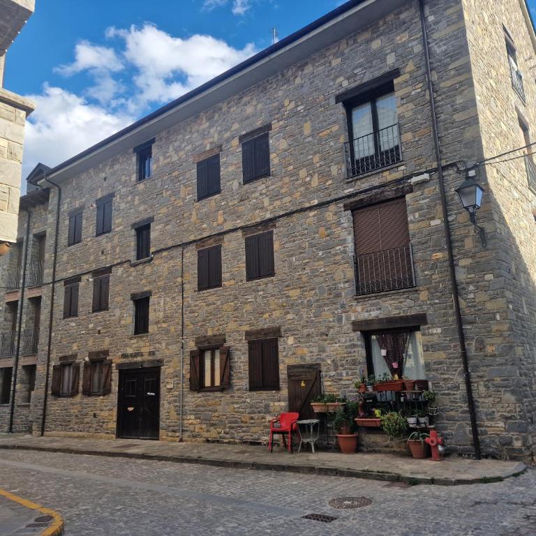 APARTAMENTO GABAS - Two-Bedroom Apartment - 2