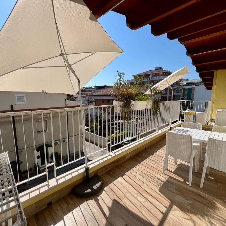 CASA KLIMT vicinissima al mare parcheggio privato gratuito se disponibile - Two-Bedroom Apartment - 26