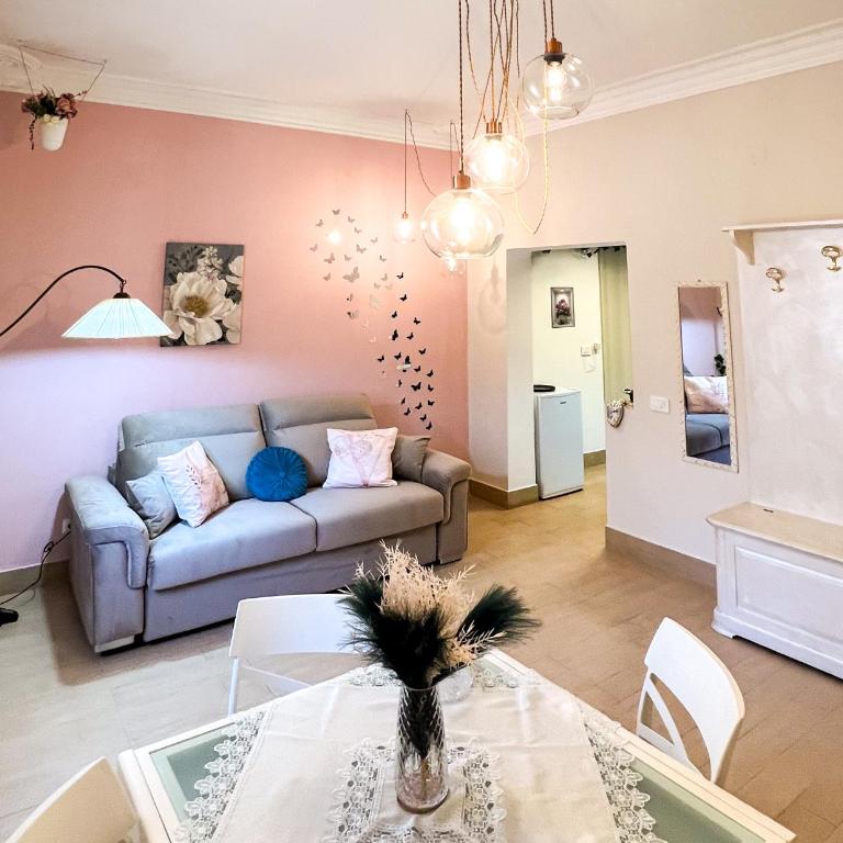 ROMANTIC SUITE - Appartamento con 1 Camera da Letto - 1