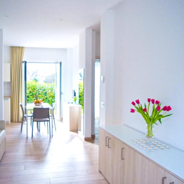 Acquasale - Two-Bedroom Standard Apartment - 1