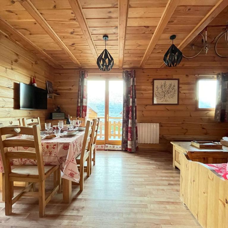 Chalet Pierra, pied des pistes - Wifi gratuit - 2 parkings - Chalet mit 3 Schlafzimmern - 18