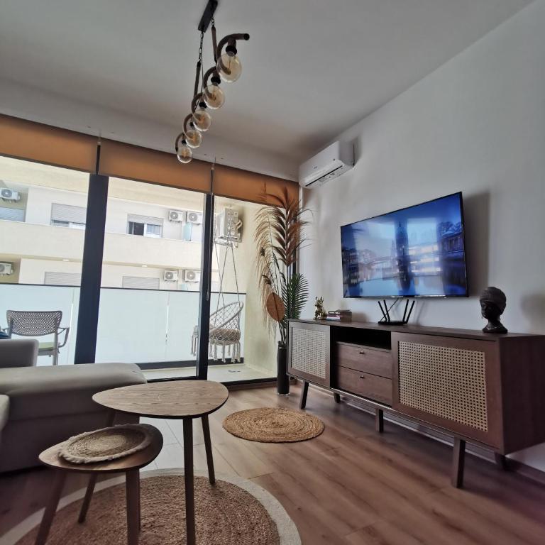 Surf Apartment - Deluxe Apartment - 33