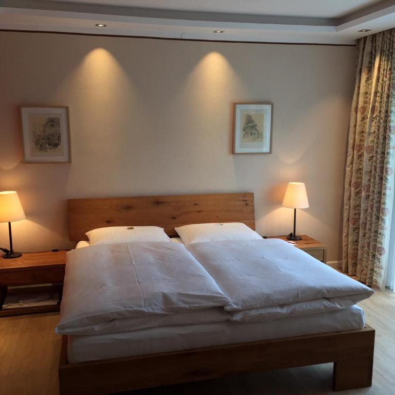 Pension Alpenhof - Deluxe Doppelzimmer mit Balkon - 6