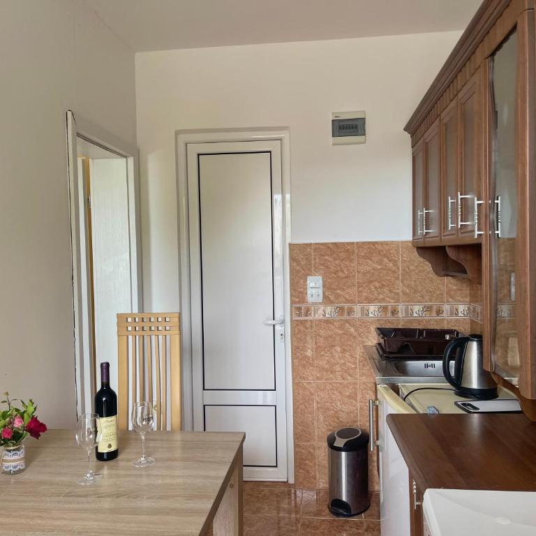 Kuća Radović - Porodični Studio - 3