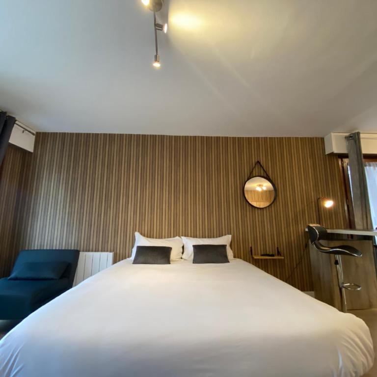 Studios & chambres aux portes de Genève - Studio avec Balcon - 2