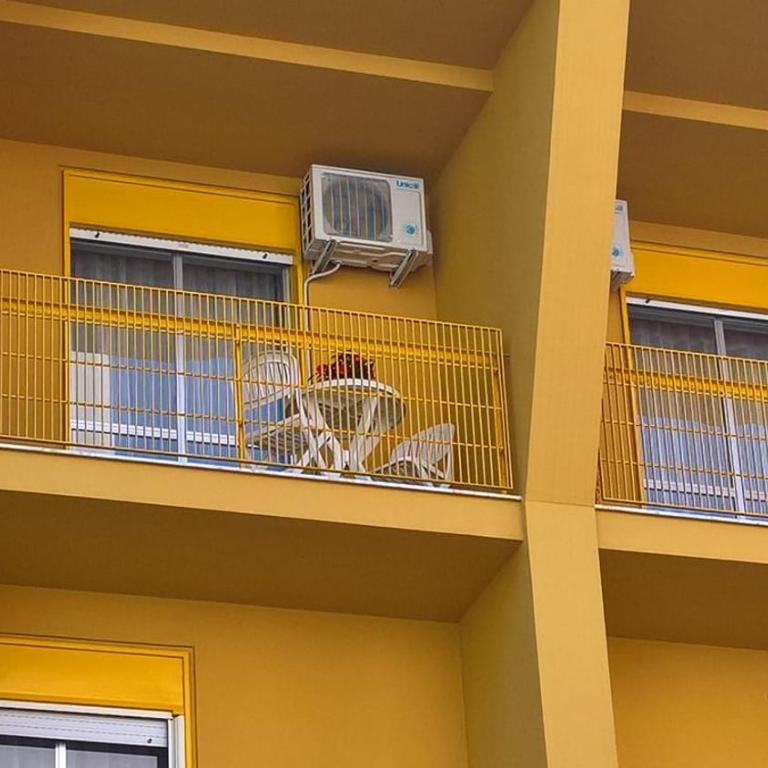 YELLOW HOUSE - Appartamento con 2 Camere da Letto - 11