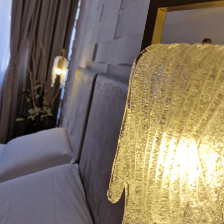 Living - Deluxe Twin Room - 12