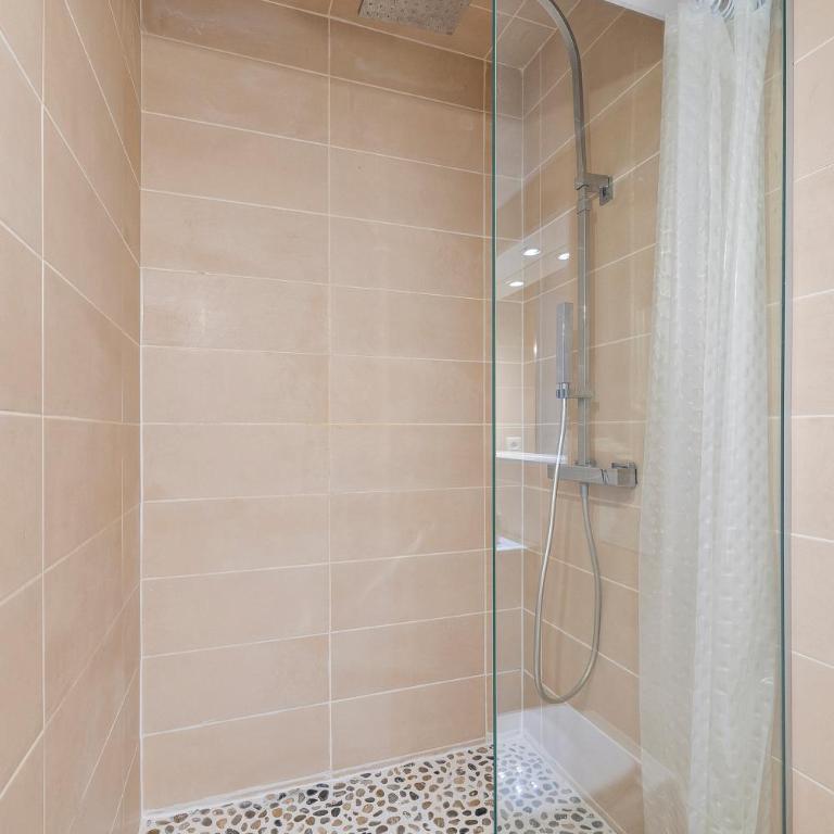 Nice Renting - GAUTIER - Elegance Height Port & Castle Nice - Appartement 1 Chambre - 12