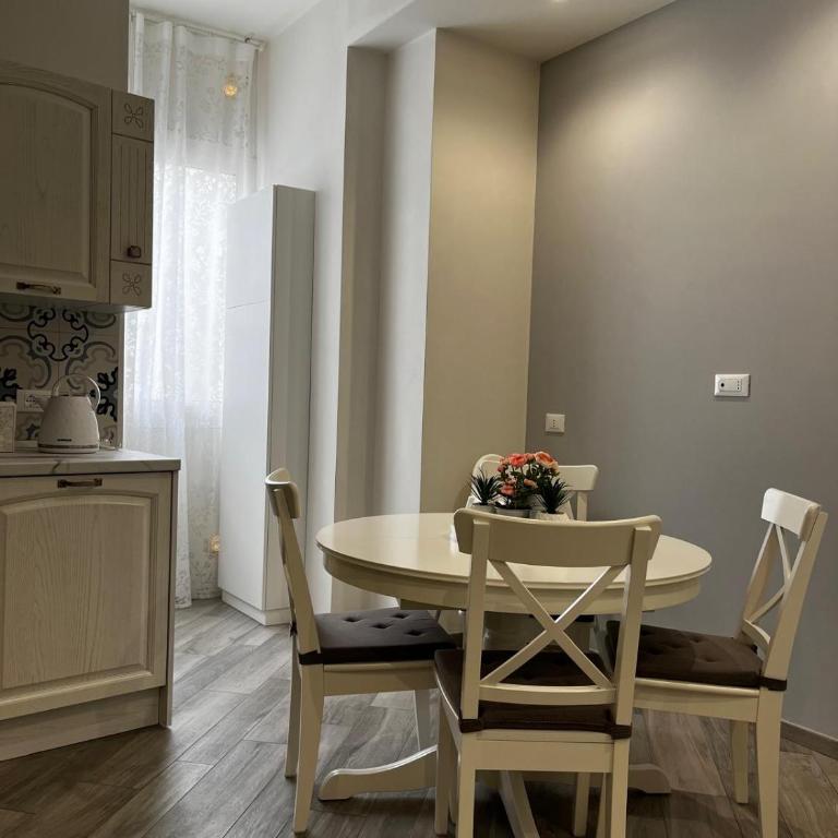 La Maison di Alessandra - Appartamento con 2 Camere da Letto - 7