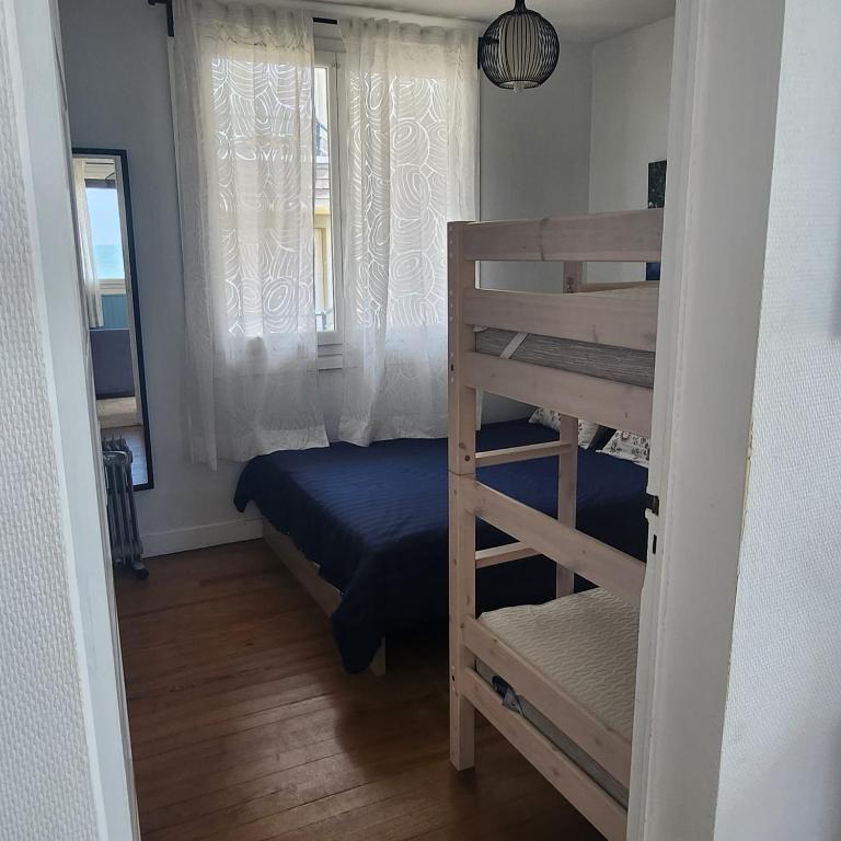 Beach Front Apartment Eljocri - Appartamento - 15
