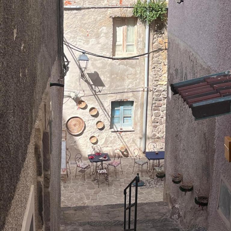 CASA PATTY - Appartamento con 2 Camere da Letto - 8