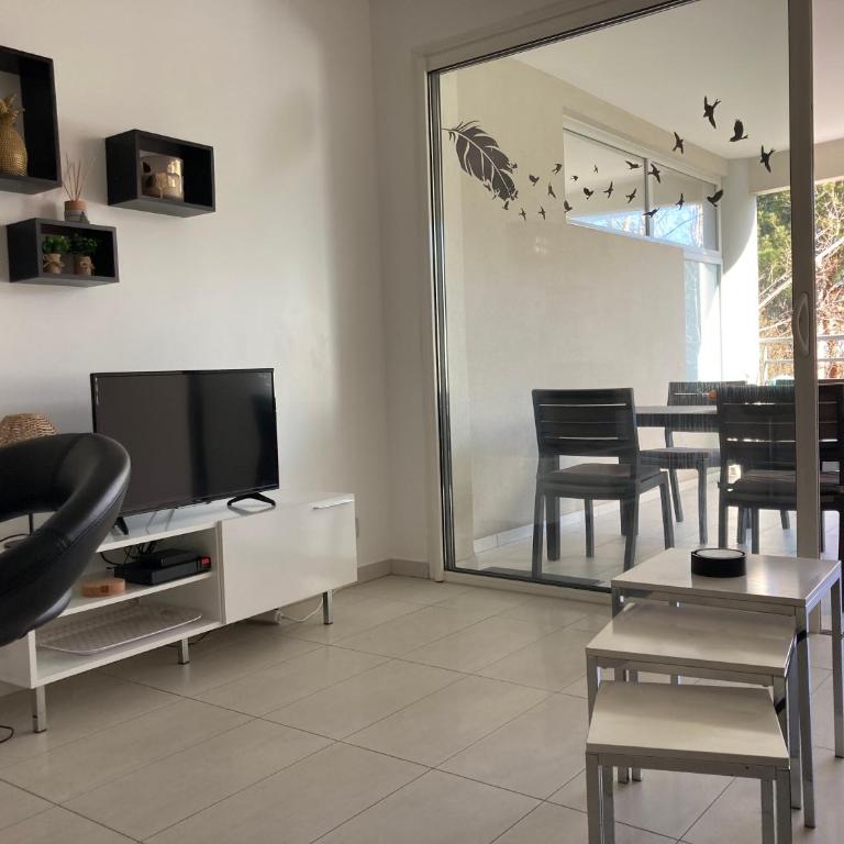 Appart'Calvi, 200 m de la plage de la Pinède, WIFI gratuit - Appartement 1 Chambre - 4