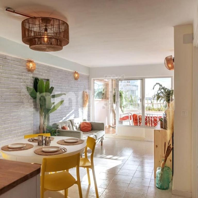 Appartement face à la mer avec parking gratuit libre d'accès - Apartamento de 2 dormitorios - 21
